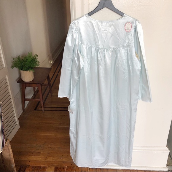 2/$20 Vintage Sears Amanda Stewart Intimates Nightgown - Picture 12 of 14